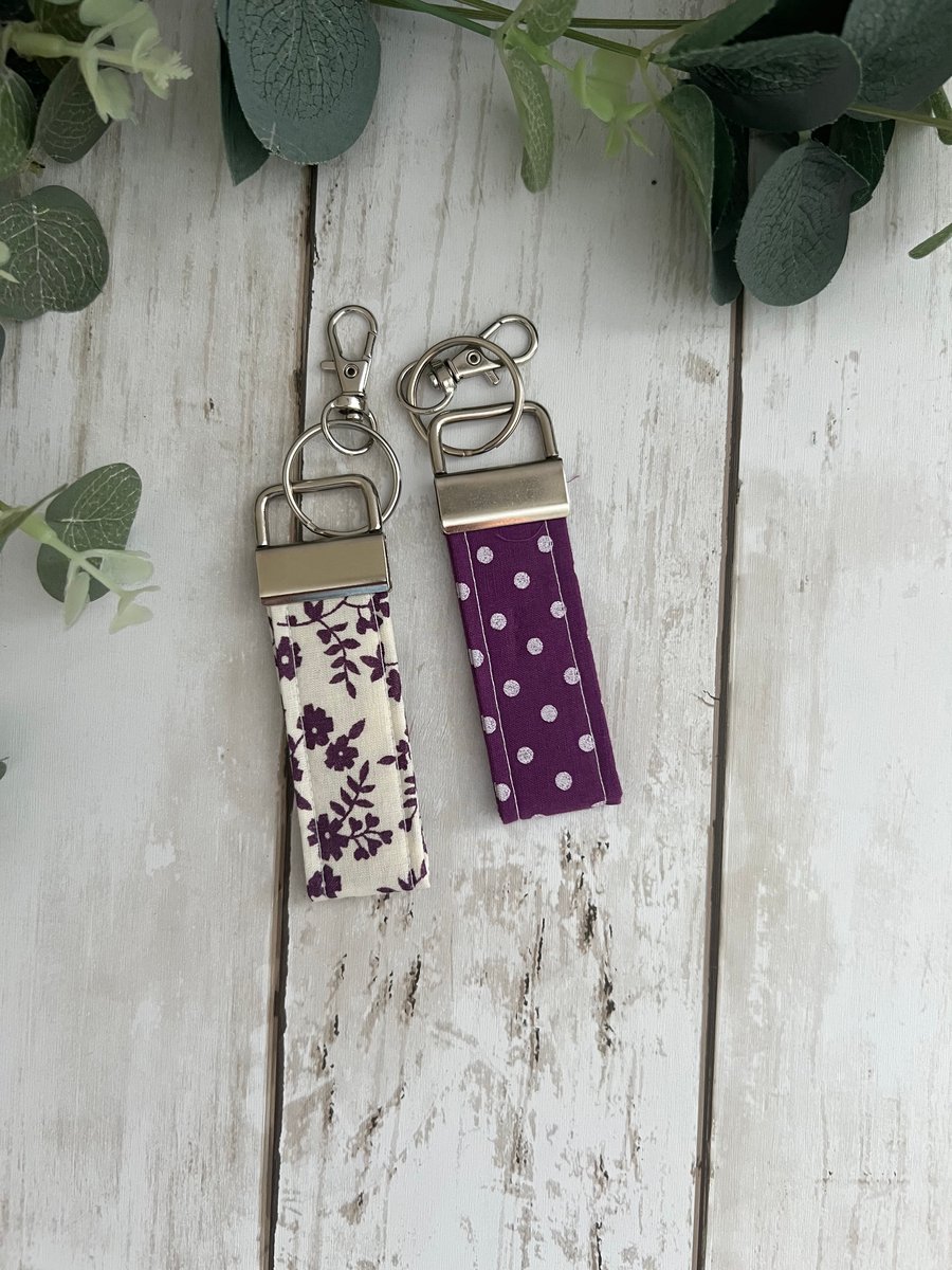 Key Fob Set in Purple & Cream Fabric, Bag Strap, Key Ring