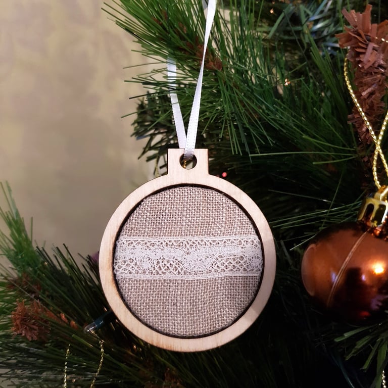 Vintage lace Christmas bauble, 2.25"