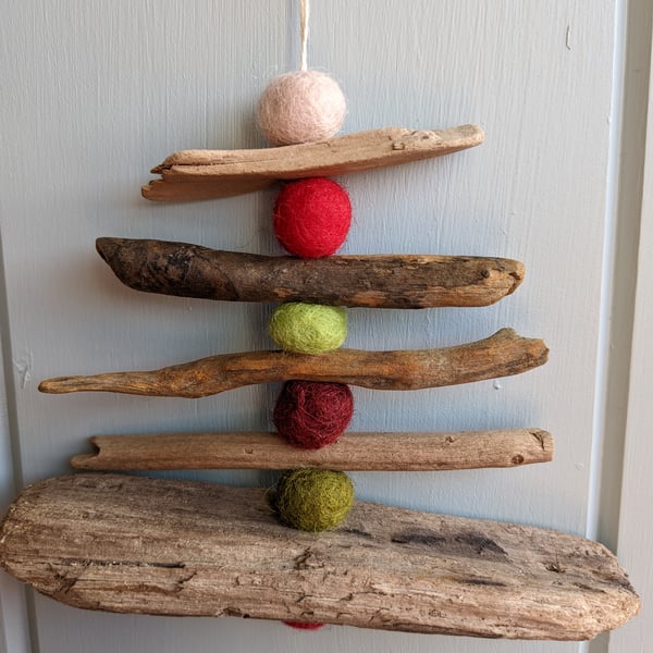 Driftwood and Felt Hanging Tree Decoration 