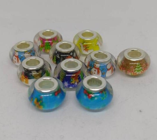 Resin Christmas Beads Mixed Colours x 10