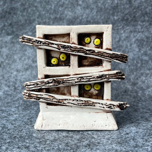 Ceramic Spooky Boarded Up Creepy Cute Halloween Window 
