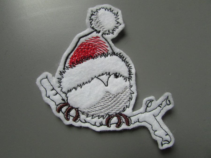Christmas Robin Embroidered Sew on Applique Patch