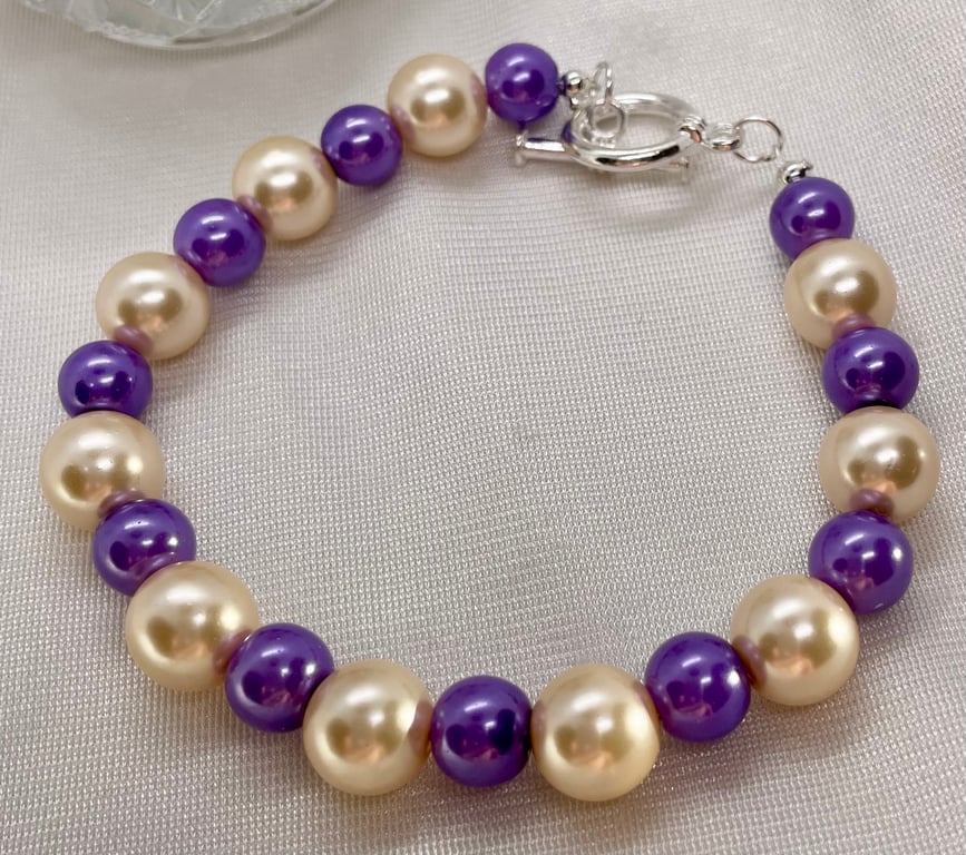 Rich Cream Pearl Bead Toggle Bracelet 