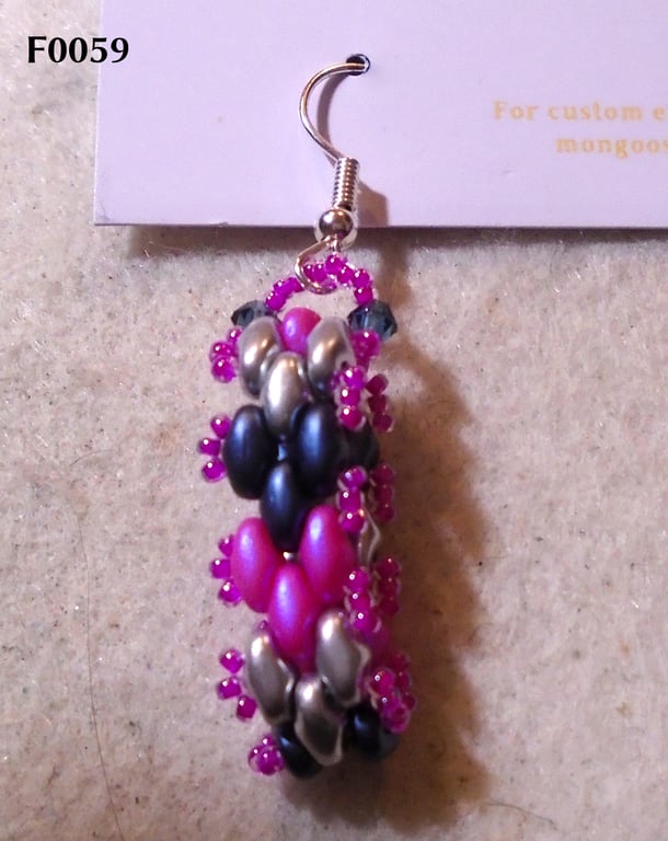 Brickwork-pattern bead earrings (customisable)