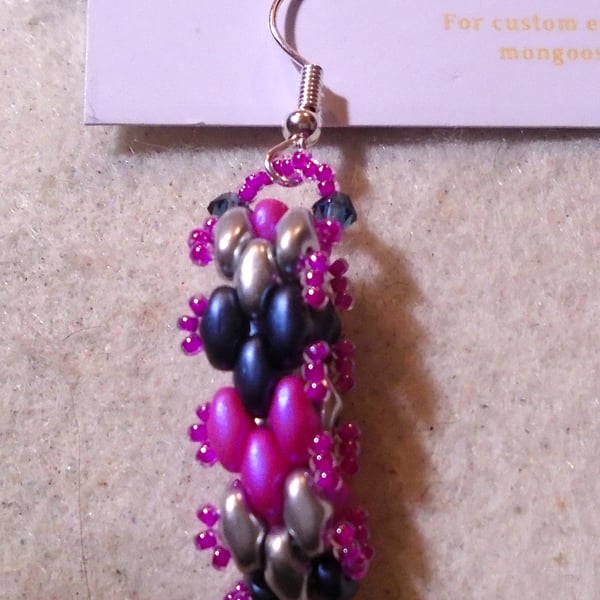 Brickwork-pattern bead earrings (customisable)