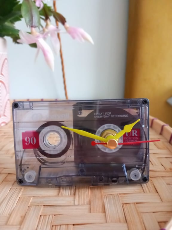 Personalized Cassette Tape Desk Clock, 1980s customized clock, Eco-friendly gift