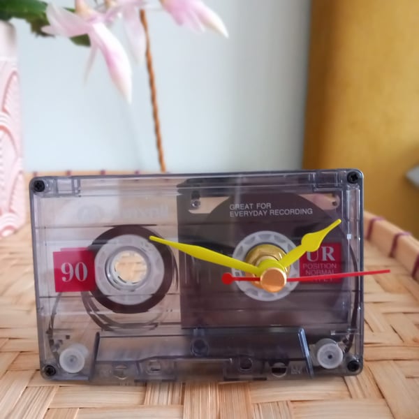 Personalized Cassette Tape Desk Clock, 1980s customized clock, Eco-friendly gift