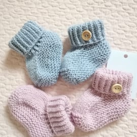 Hand knit booties, baby shoes, footwear , socks