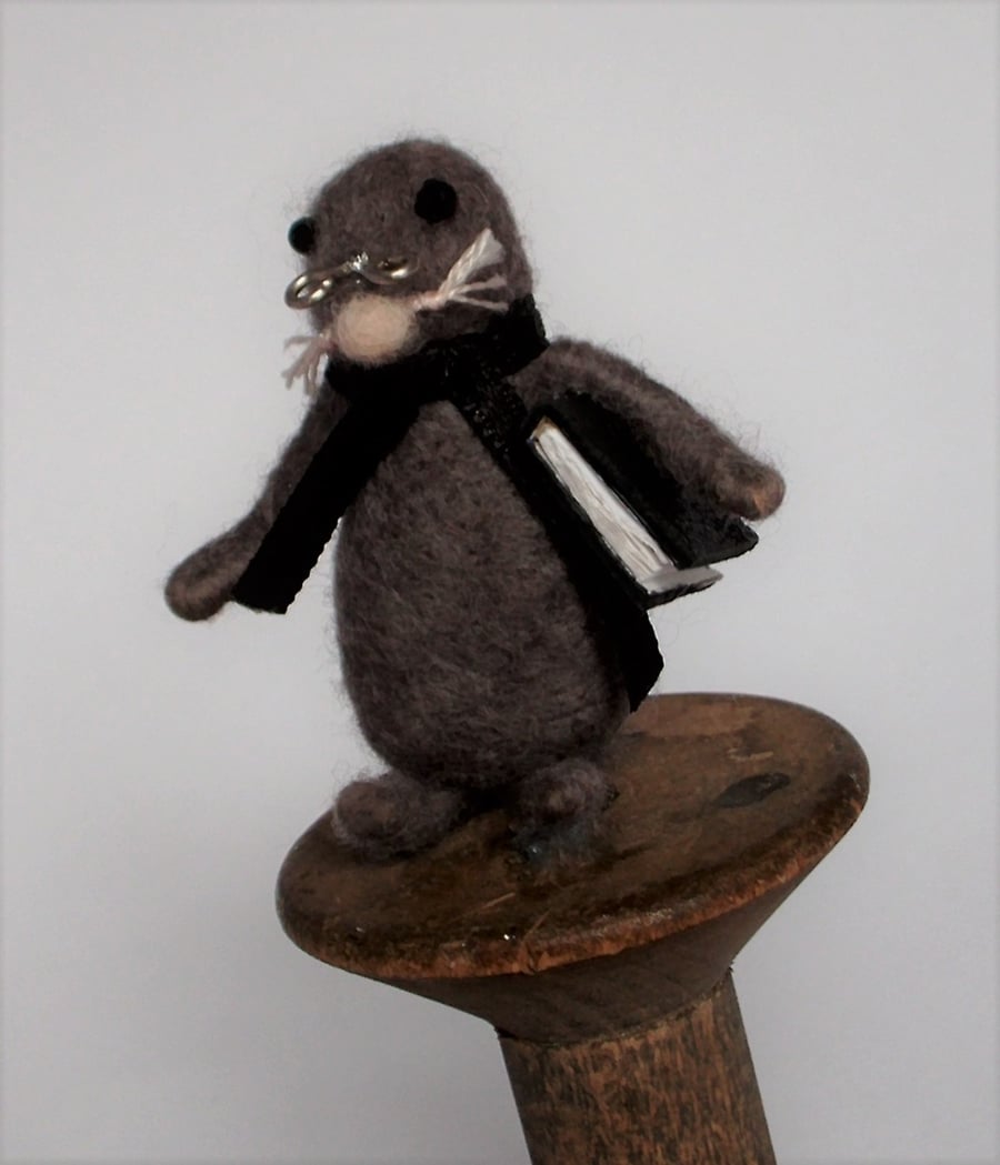 Needle felt mole,needle felted ornaments,cute animals,nursery decor,felt mole