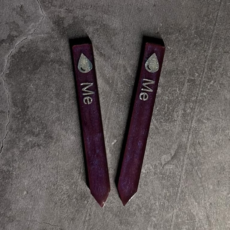 'Water Me' Resin Plant Label in Deep Purple (Pair) Sip and Grow