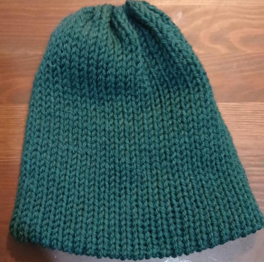 unisex adult cashmere and merino hand knitted green beanie
