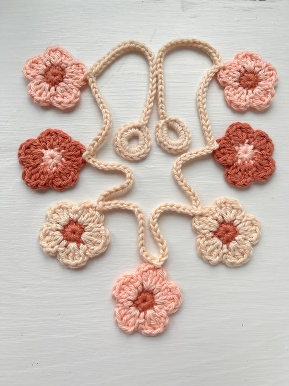 Crochet Flower Garland in Soft Pastel shades