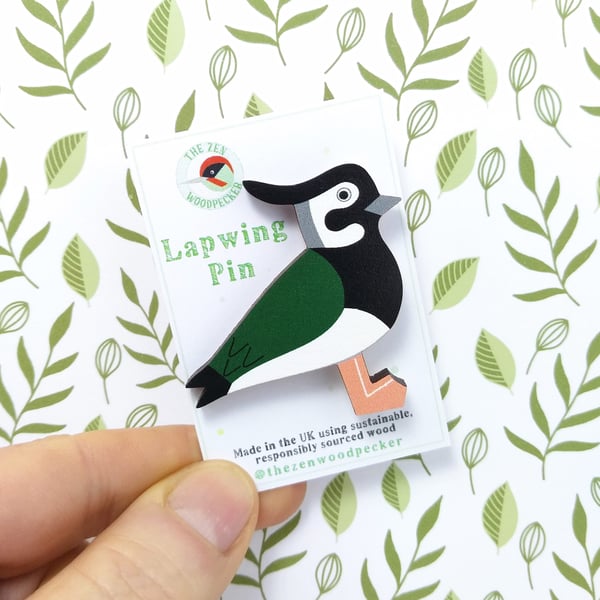 Lapwing Pin Badge, Peewit Badge, Wooden Bird Brooch, British Birds