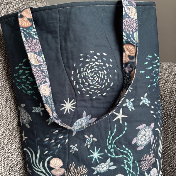Ocean Pearls Large Tote Bag