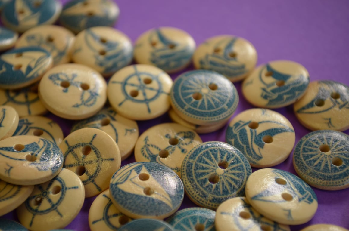 15mm Wooden Nautical Buttons Random Natural Mix Sea Boat Anchor (SNT2)
