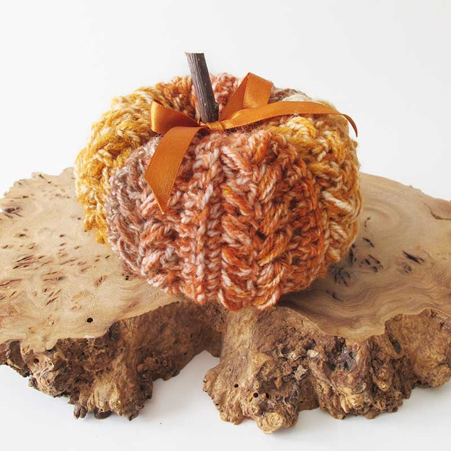 CROCHET PUMPKIN DECORATION AUTUMN HALLOWEEN medium size