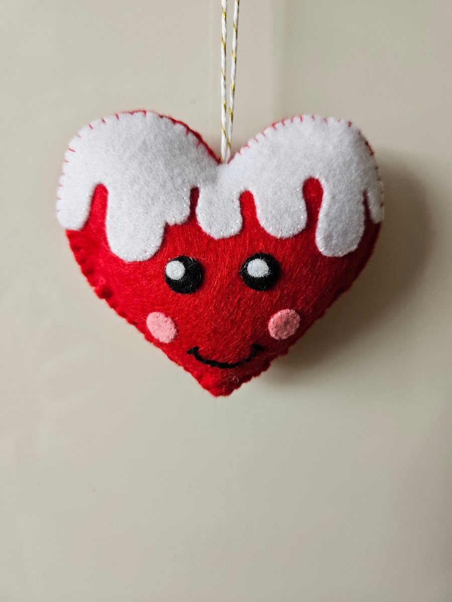  Happy Heart hanging ornament