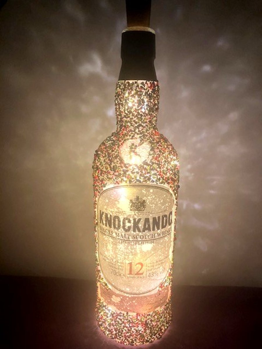 Knockando Simgle Malt Whisky Decorative Table Lamp