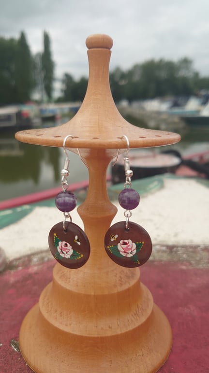 Dark wood and amethyst knobstick roses earrings.
