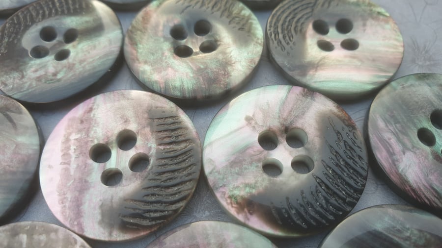 1" 25mm 40L Polyester Horn Buttons GREY Mix x 5 Buttons