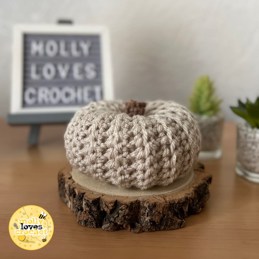 Autumn Crochet Pumpkin PARCHMENT