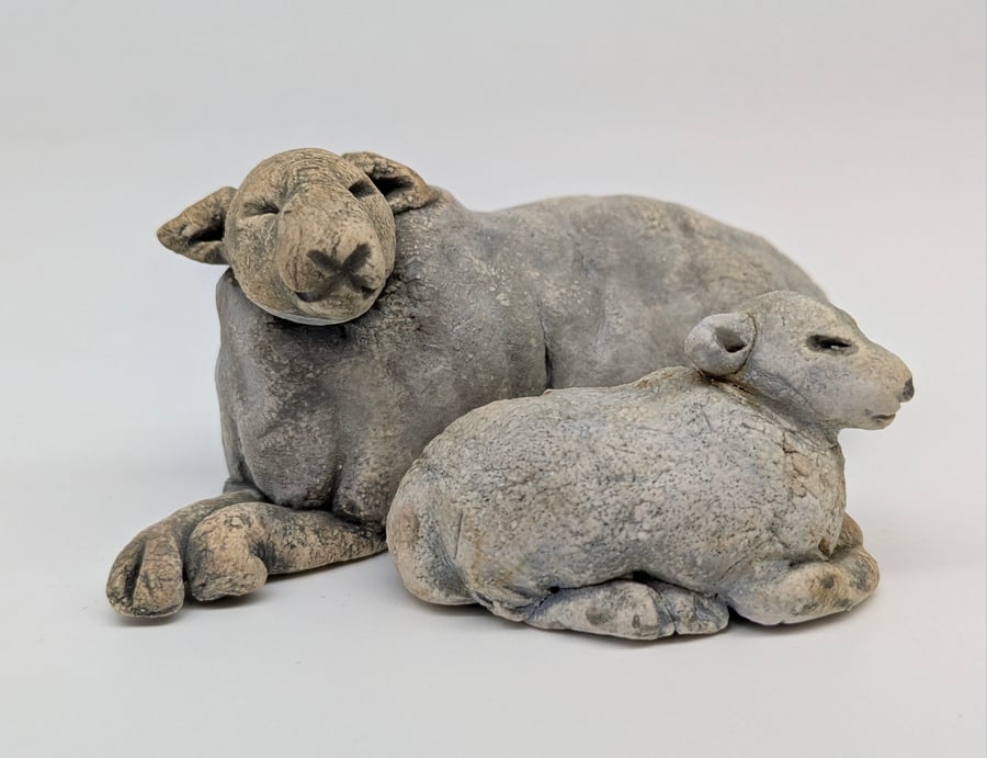 Pair of Mini Sleepy Sheep D