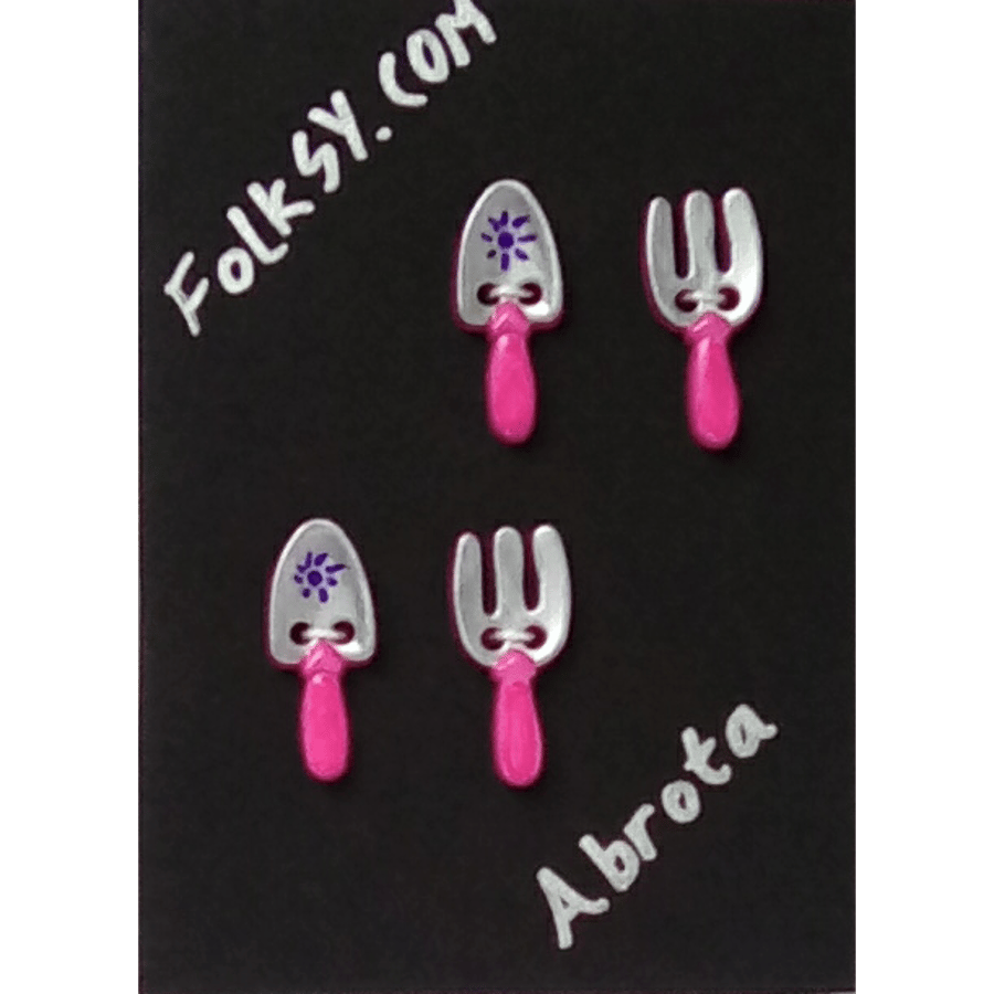 Garden tool shaped buttons