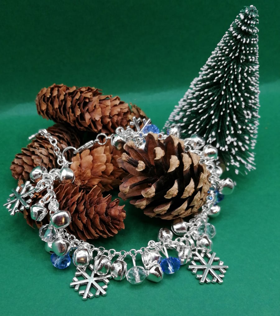 Jingle Bells Bracelet