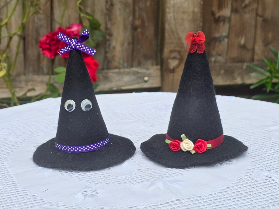 Felt Pincushion - Witches Hat 