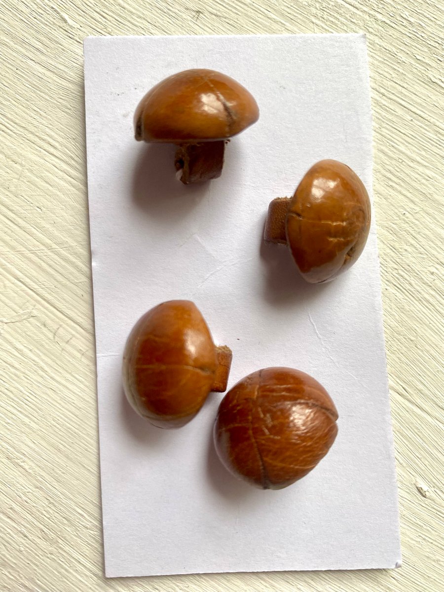 Vintage leather buttons with shank