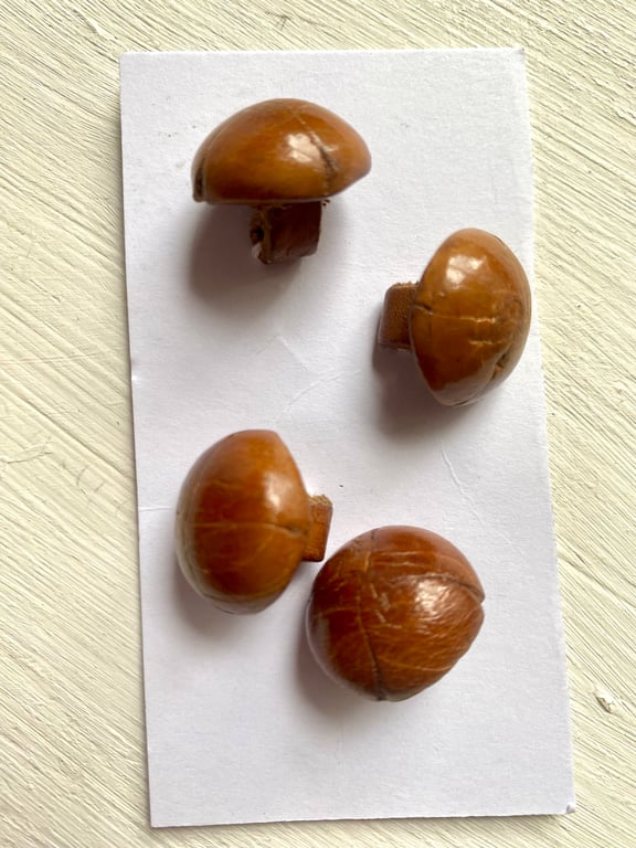 Vintage leather buttons with shank
