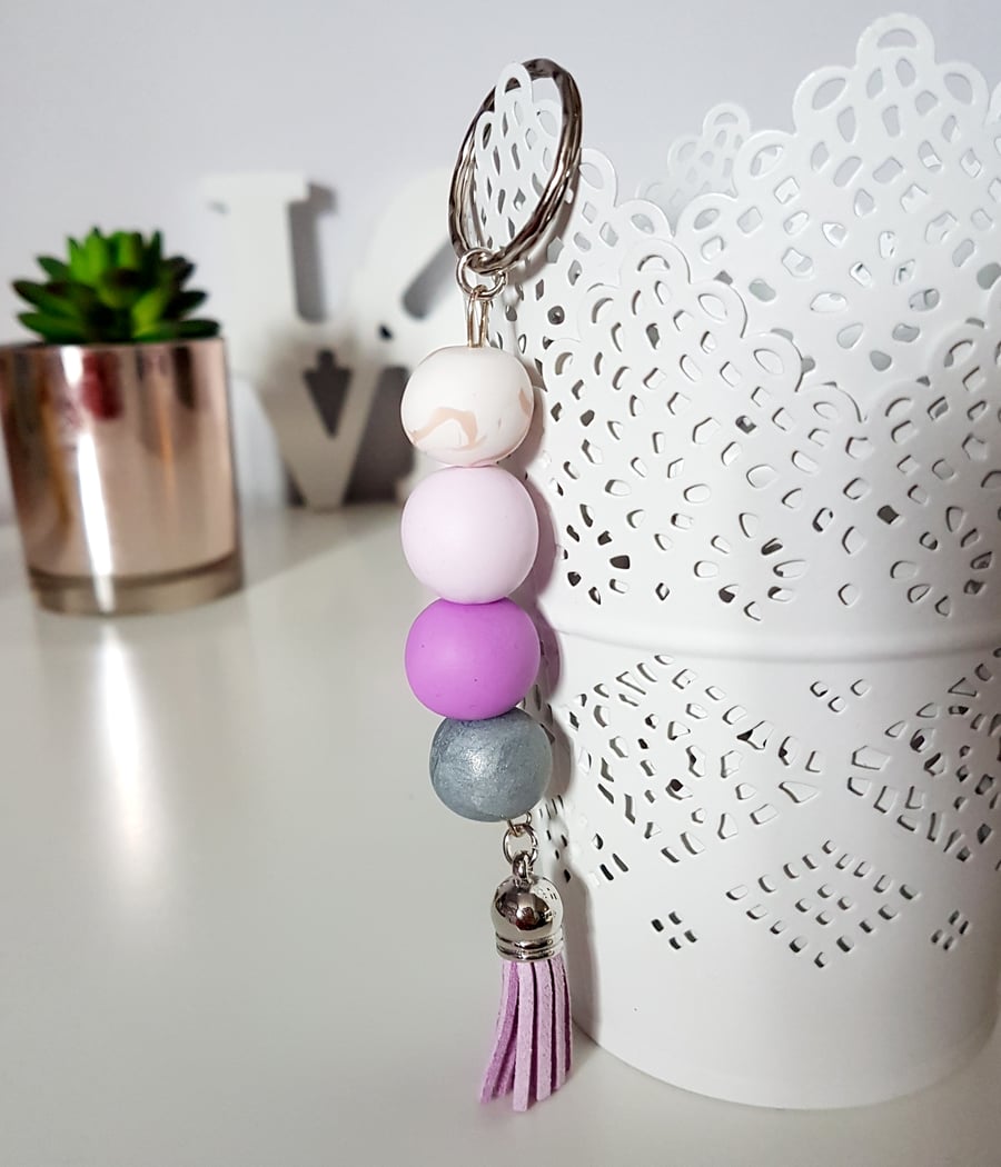 "Sugar Free" Geometric modern round beaded Keyring - Lilac, grey, peach, white