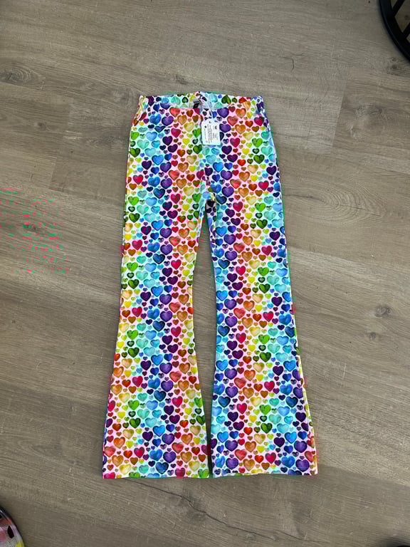 Rainbow Heart Kick Flare Leggings 6 & 7 years in stock 