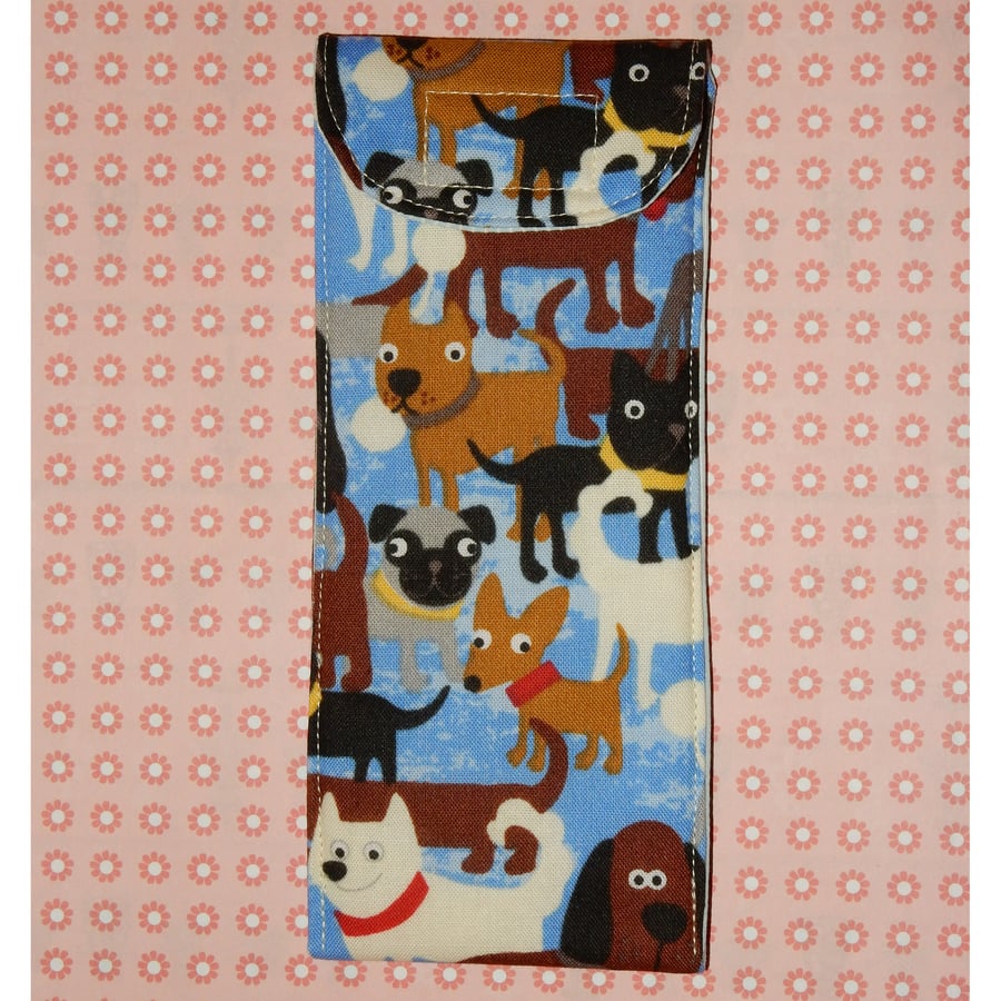 Glasses case - Quirky dogs