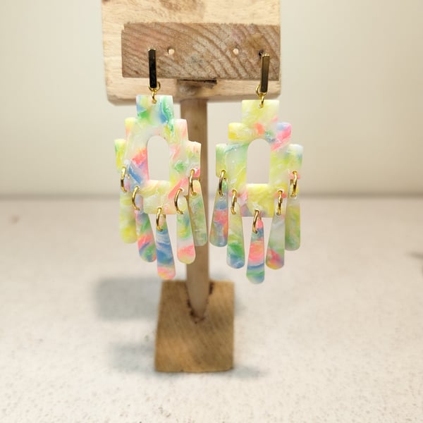 Glow in the dark dangle earrings 