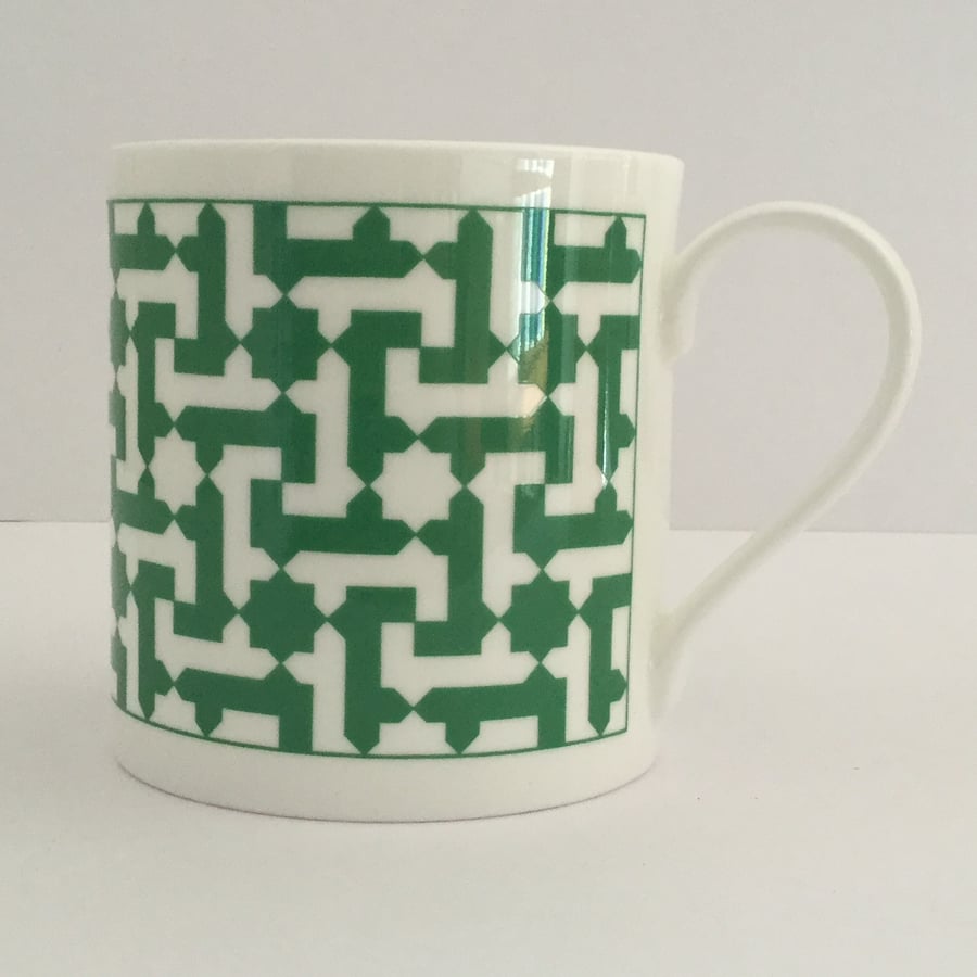 Green Alhambra mug
