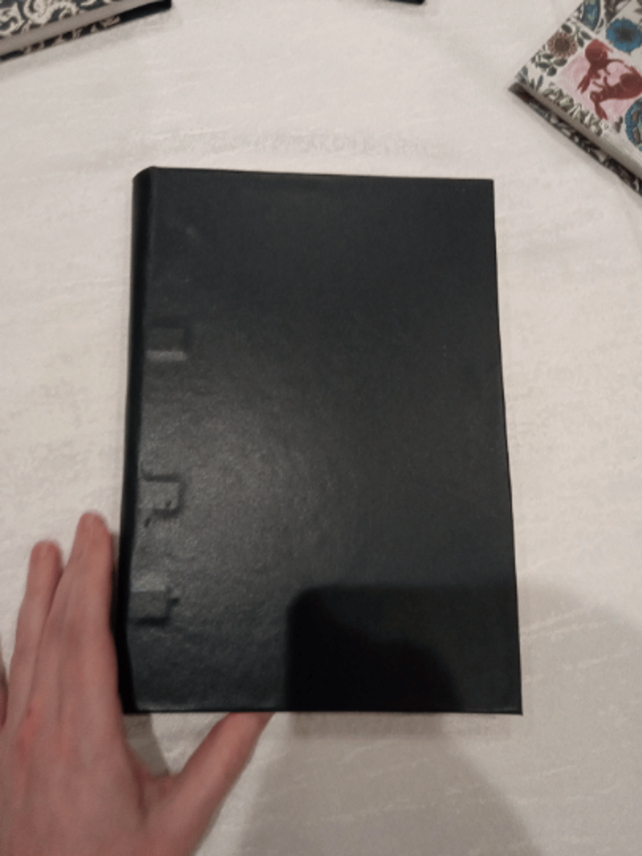 Leather artists journal sketchbook with 90 gsm laid Ingres paper neutral tones