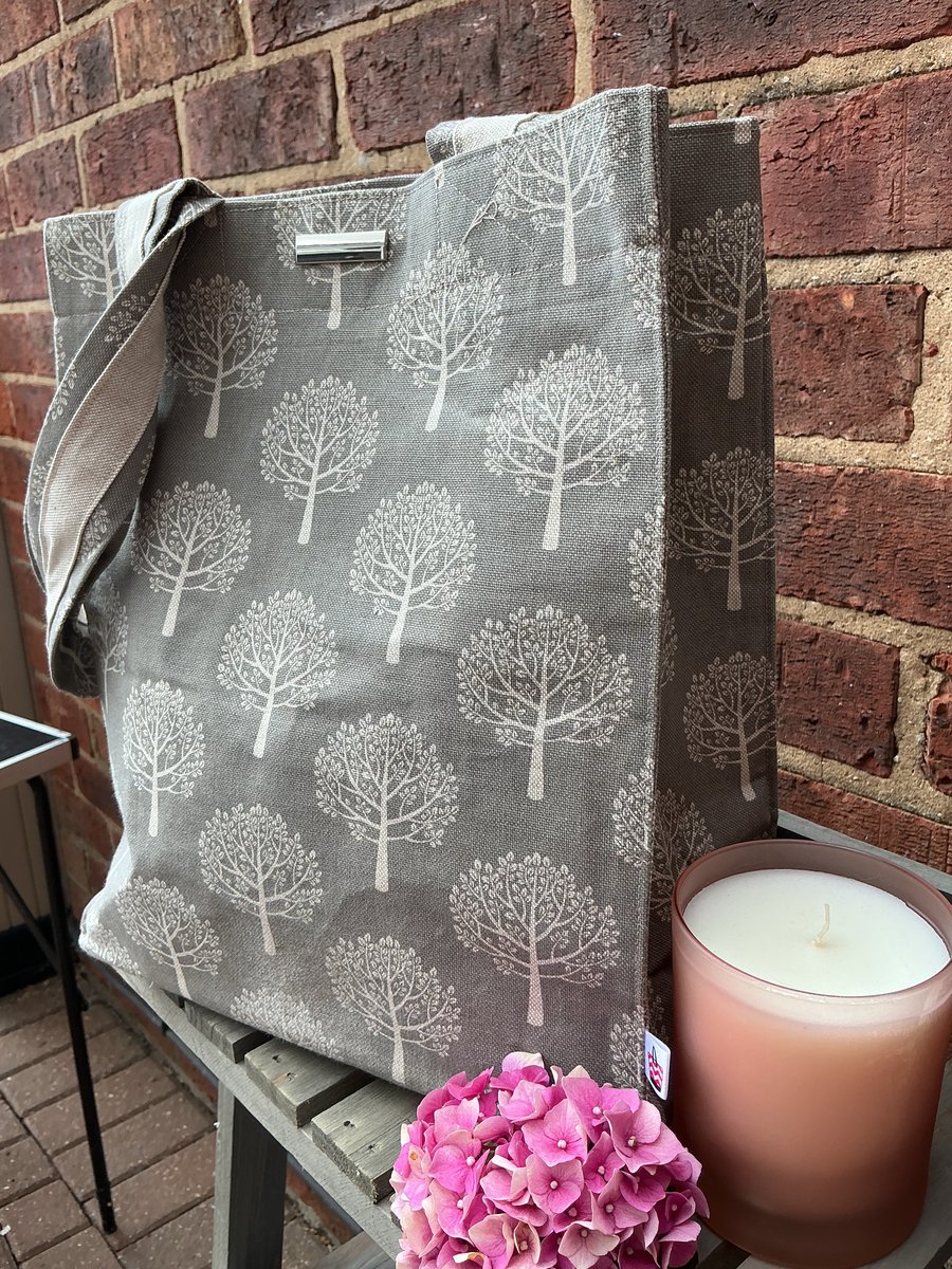 Grey Trees Organiser Tote Bag
