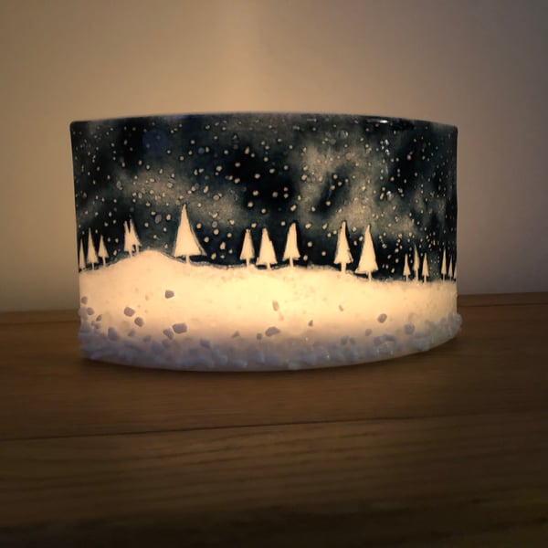 Fused glass curved glass winter scene 