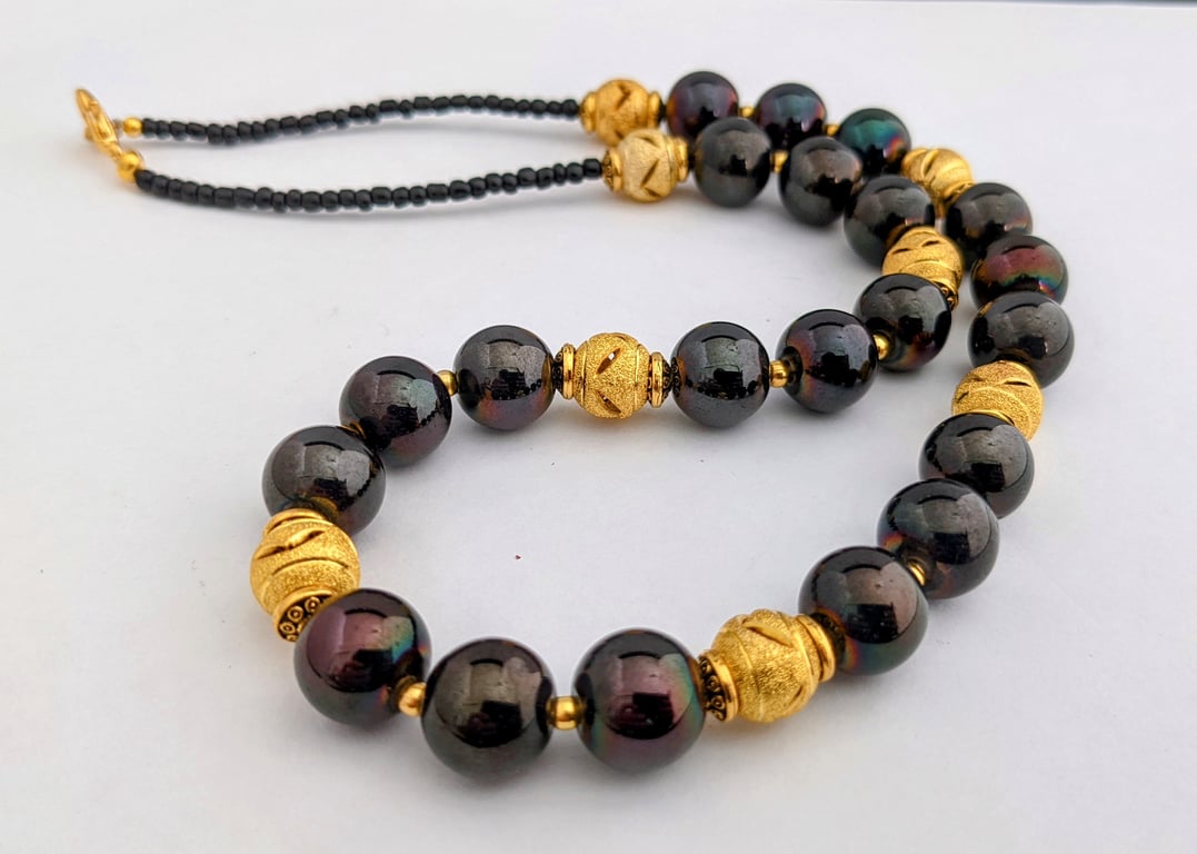 Black shimmer bubble glass bead necklace - 1002622