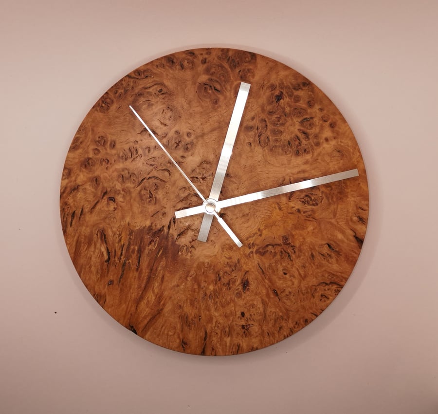 White Oak Burr Clock