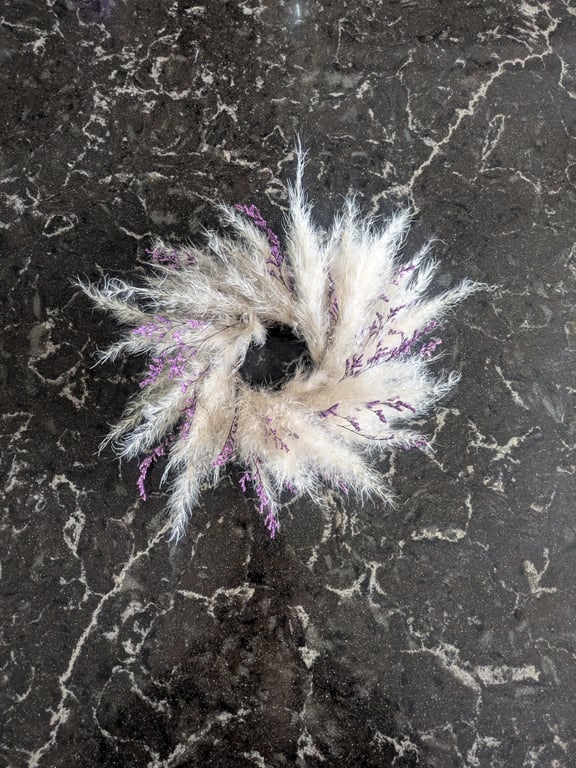 Small Purple Statice Dried Flower Wall Decor