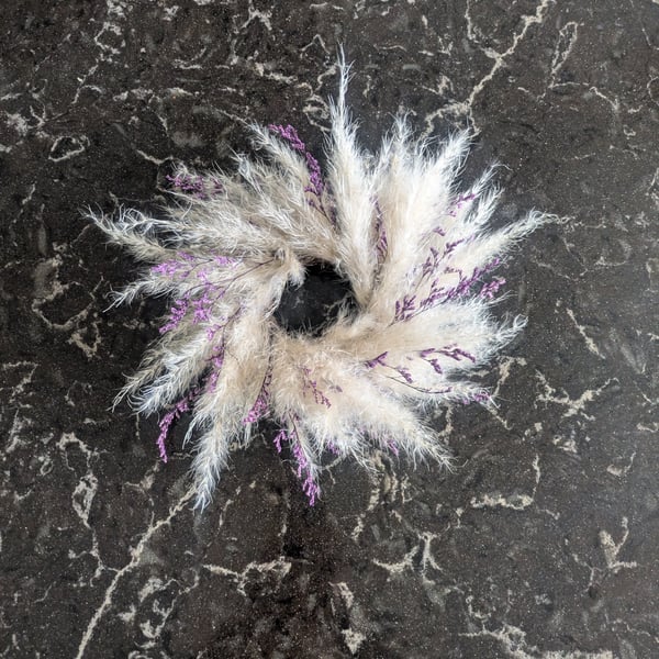 Small Purple Statice Dried Flower Wall Decor