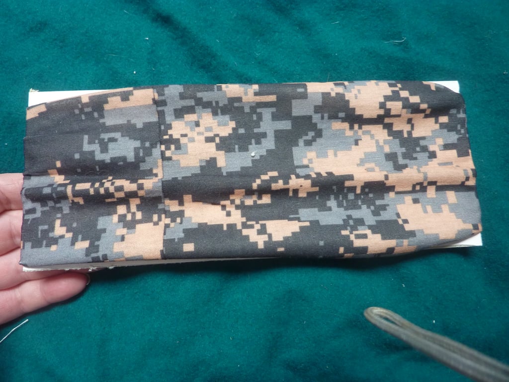 Stretchy Comfy Vintage 60's Style Head Band 4ins 10cms Broad Camouflage Brown