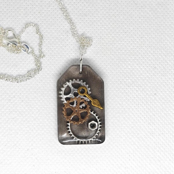 Steampunk Gear Resin Necklace: Handmade Copper, Silver & Gold Pendant