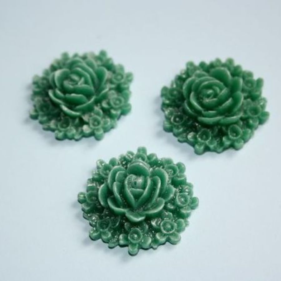 Resin flower cabochon 1pc