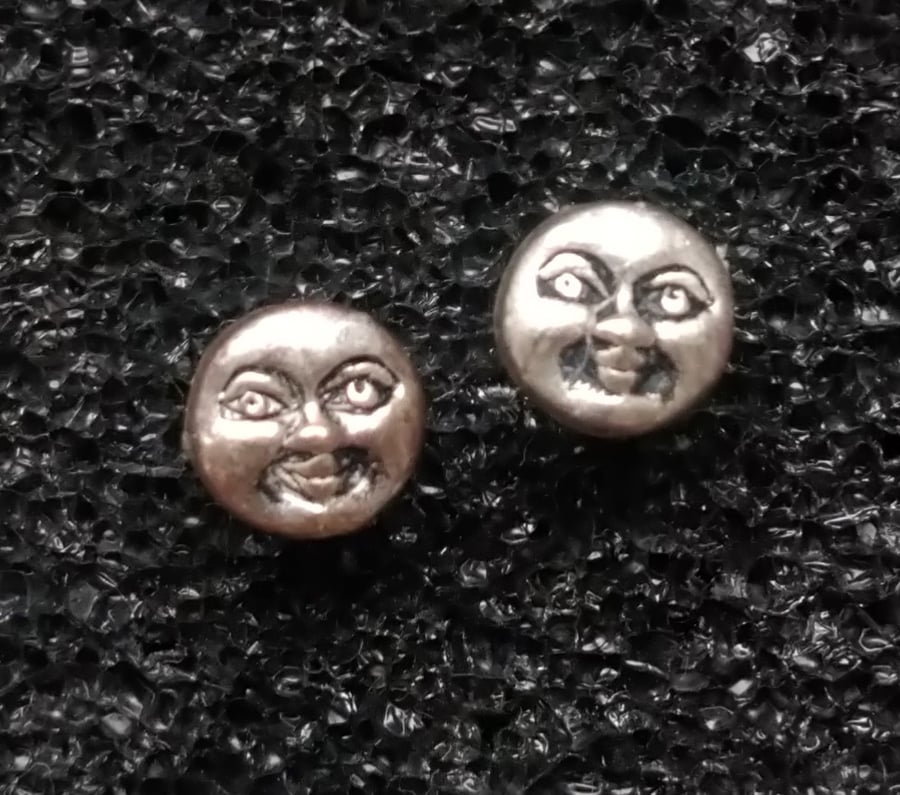 Smiley Face Stud Earrings