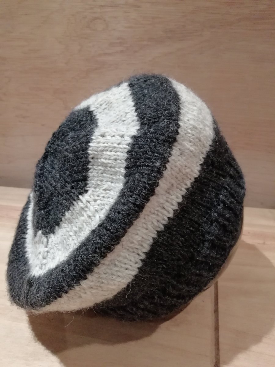 Hand knitted slouchy beret 