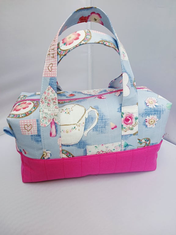 Bags, Box Shaped Make Up Bag , Zip and Handles, Multi Use, Sewing, Crochet
