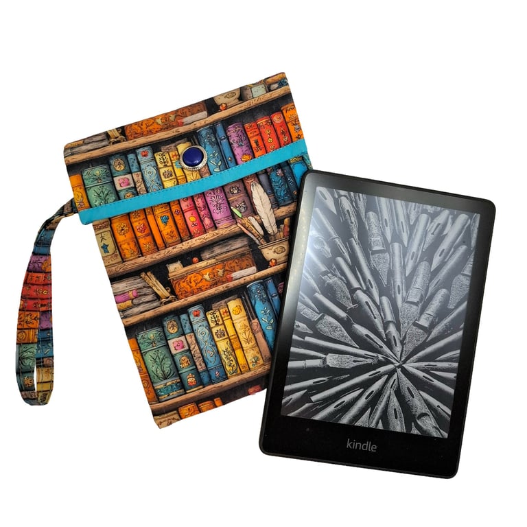 Kindle, e reader quilted padded cover sleeve pouch.